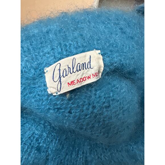 1960s Mohair Color Block Pullover | Blue White | Small | Exaggerated Turtleneck - Picture 5 of 5